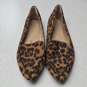 Time and Tru Leopard Print Pointed Loafers in Brown and Black
